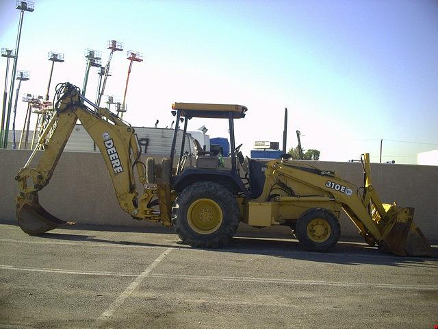 2000 JOHN DEERE 310E MONTEBELLO CA 90640 Photo #0069951A