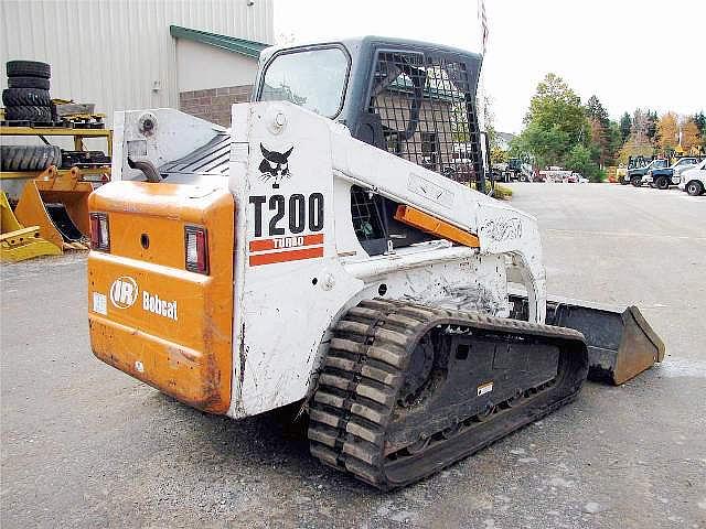 2001 BOBCAT T200 Phillipston MA 01331 Photo #0070210A