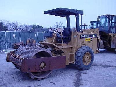 2001 CATERPILLAR CP-433C Novi MI 48375 Photo #0070263A