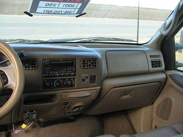 2001 Ford F-250 Valley Center KS 67147 Photo #0070314A