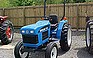 Show the detailed information for this 2001 NEW HOLLAND TC30.