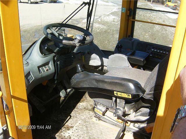 2001 VOLVO L220E Chelmsford MA 01824 Photo #0070564A