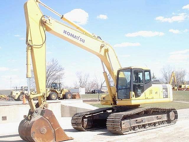 2002 KOMATSU PC270 LC-6 Lansing MI 48906 Photo #0070822B