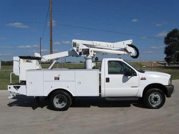 2003 Ford F550 Bryan TX 77803 Photo #0071107A