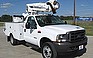 Show the detailed information for this 2003 Ford F550.