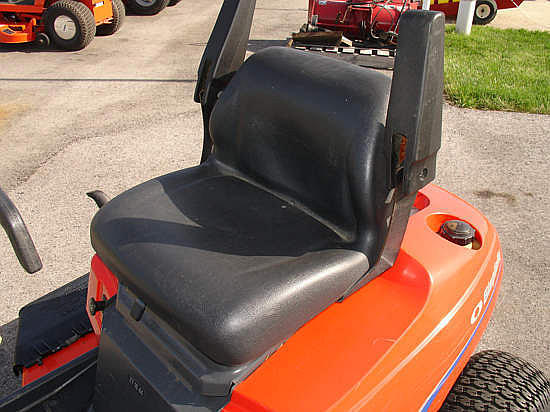 2003 SIMPLICITY ZT1644 Price 1 850.00 Findlay OH Vin Number 51271 Stock Number US21477 RidingLawnMower GROUNDS CARE