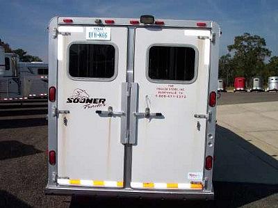 2003 SOONER 3 Horse Trailer Huntsville TX 77320 Photo #0071307A