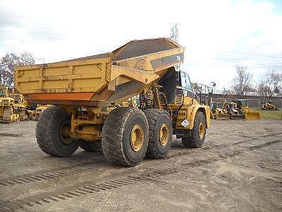 2004 CATERPILLAR 740 Novi MI 48375 Photo #0071549A