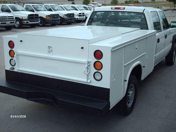 2004 CHEVROLET C/K2500 Frankfort KY 40601 Photo #0071603A