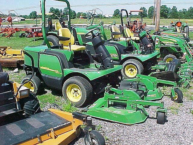 2004 JOHN DEERE 1445 Elyria OH 44035 Photo #0071826A