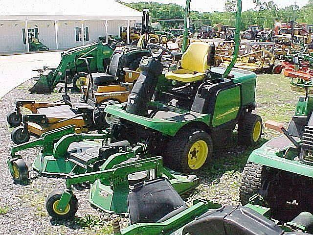 2004 JOHN DEERE 1445 Elyria OH 44035 Photo #0071826A