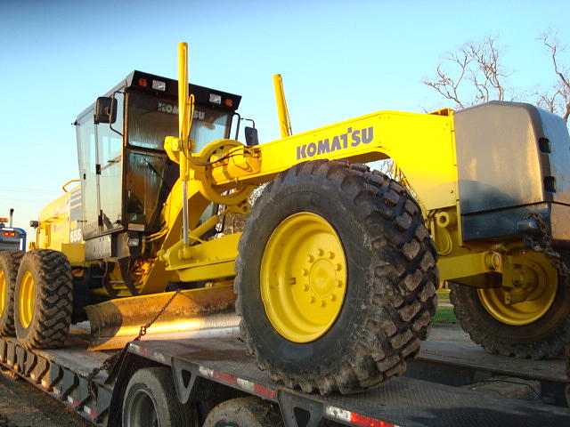 2004 KOMATSU GD 655 Baytown TX 77523 Photo #0071909A