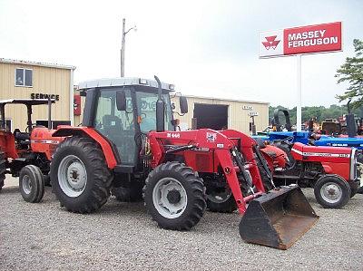 2004 MASSEY FERGUSON 481-4C Lewisville OH 43754 Photo #0071955A