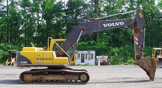 2004 VOLVO EC 210B LC Chesapeake VA 23320 Photo #0072103A