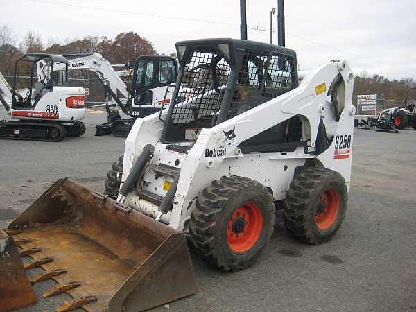 2005 BOBCAT S250 Kannapolis NC 28083 Photo #0072214A