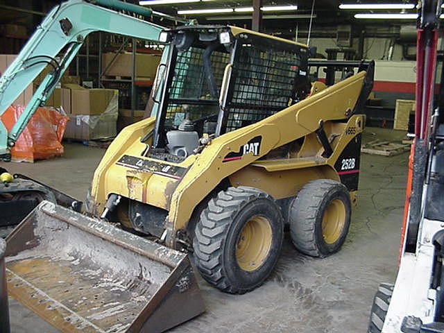 2005 CATERPILLAR 252B West Chicago IL 60185 Photo #0072321A