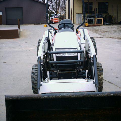 2008 BOBCAT CT230 Tallmadge OH 44278 Photo #0073092A