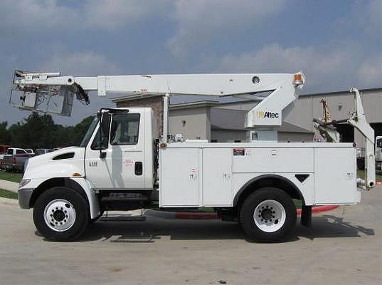 2005 International 4300 Bryan TX 77803 Photo #0073716A