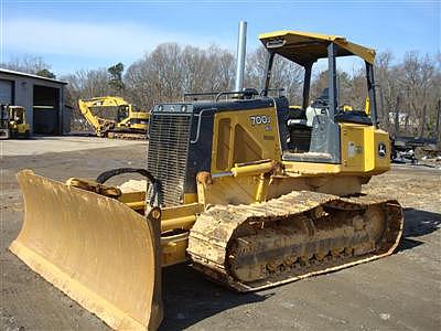 2005 JOHN DEERE 700J XLT Statesville NC 28677 Photo #0073839A