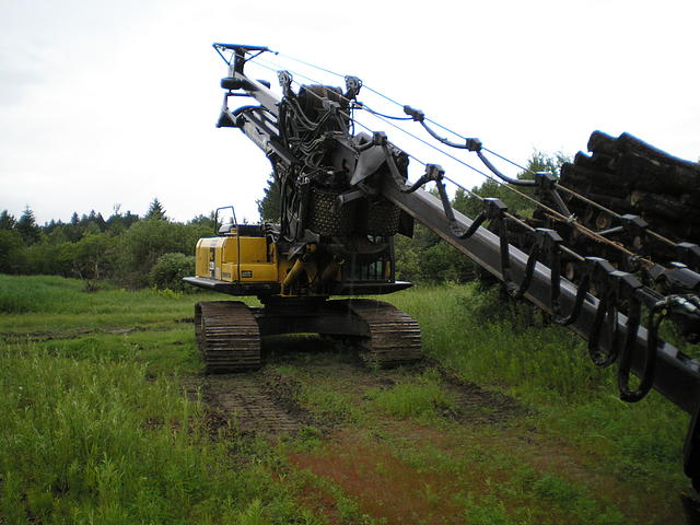 2005 KOMATSU PC220/LC-7 Brainerd MN 56401 Photo #0073882A