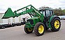 Show the detailed information for this 2005 JOHN DEERE 7320.