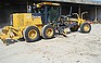 Show the detailed information for this 2005 JOHN DEERE 872D.