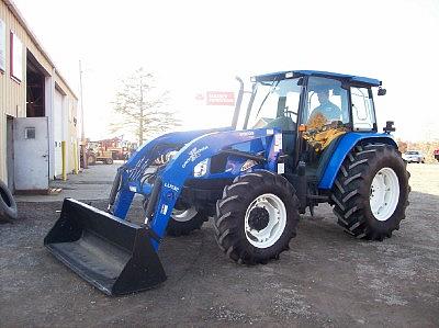 2005 NEW HOLLAND TL100A-4 Lewisville OH 43754 Photo #0073969A