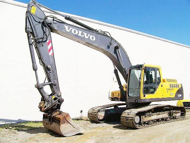 2005 VOLVO EC240B LC BANGOR ME 01824 Photo #0074115A