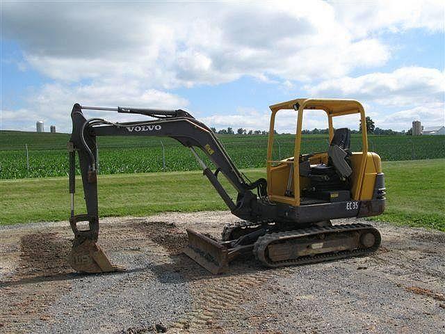 2005 VOLVO EC35 Womelsdorf PA 19567 Photo #0074120A