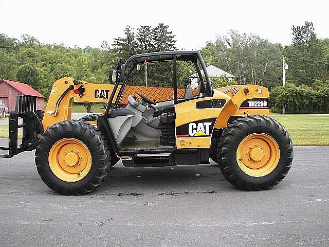 2006 CATERPILLAR TH220B Tully NY 13159 Photo #0074556B