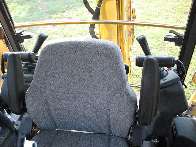 2006 JOHN DEERE 410G Flint TX 75762 Photo #0075013A