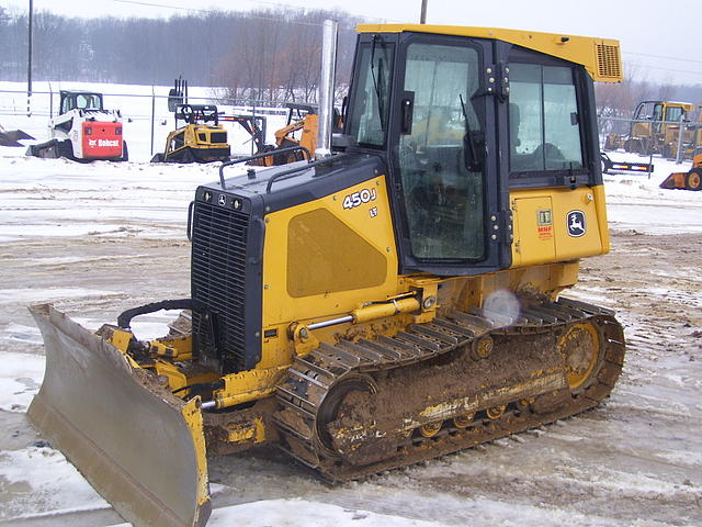 2006 JOHN DEERE 450 JLT Lapeer MI 48446 Photo #0075016A