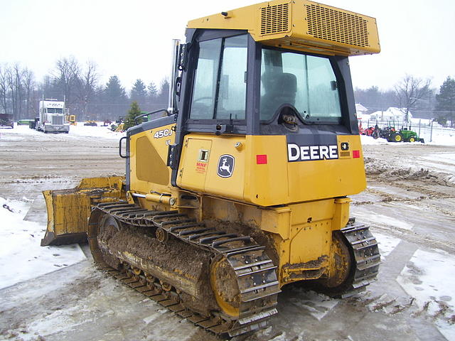 2006 JOHN DEERE 450 JLT Lapeer MI 48446 Photo #0075016A