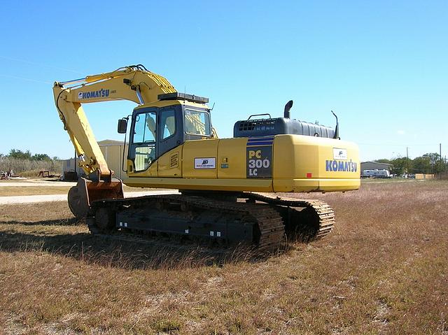 2006 KOMATSU EXCAVATOR Lockhart TX Photo #0075105A