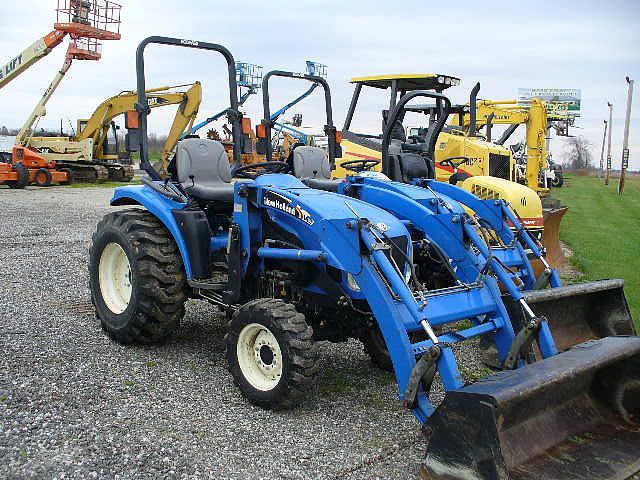 2006 NEW HOLLAND TC34DA Casnovia MI 49318 Photo #0075279A