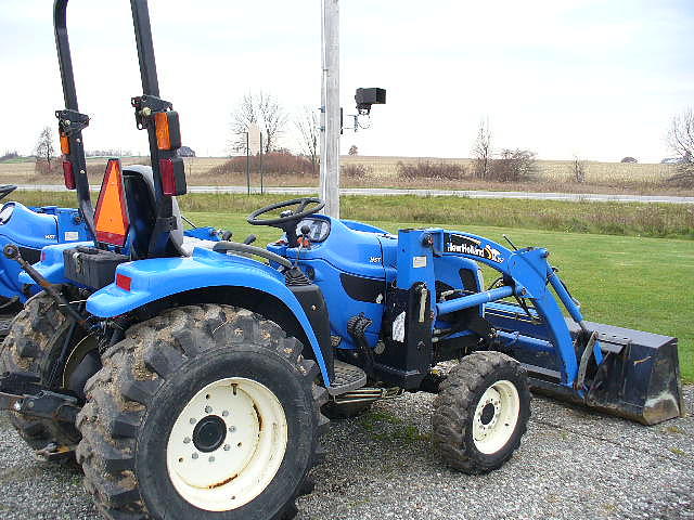 2006 NEW HOLLAND TC34DA Casnovia MI 49318 Photo #0075279A