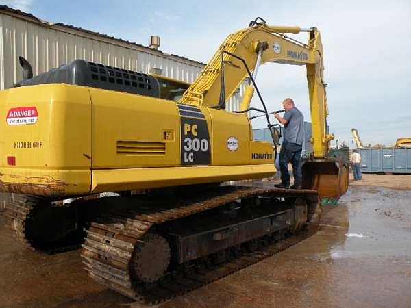 2008 Komatsu PC300LC-8 Oklahoma City OK 73127 Photo #0078185A