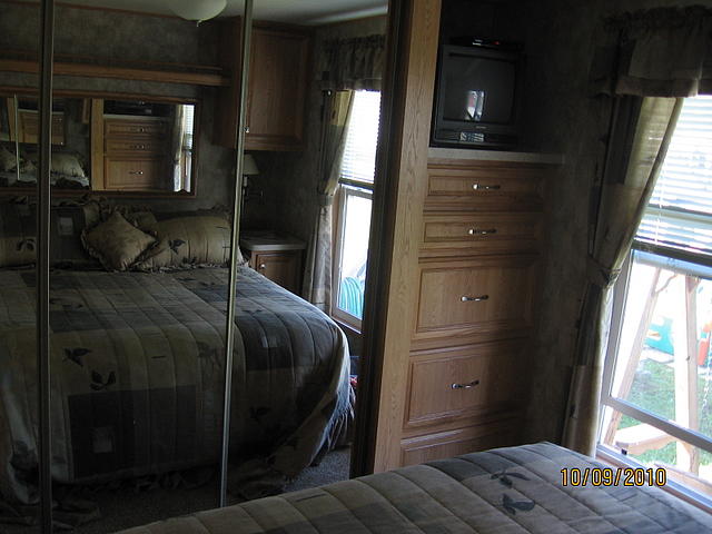 2008 Breckenridge 1240 SEDL Park Model Bethel Park PA 15102 Photo #0079335A