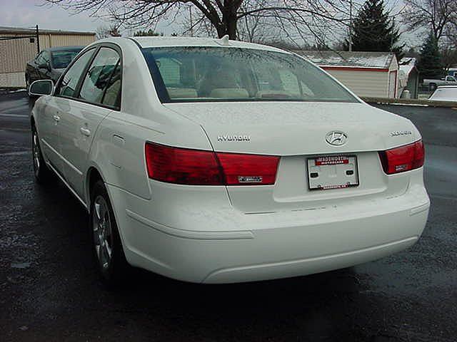 2009 Hyundai Sonata Wadsworth OH 44281 Photo #0079678A