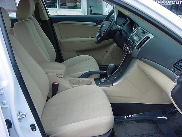 2009 Hyundai Sonata Wadsworth OH 44281 Photo #0079678A