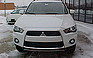 Show the detailed information for this 2011 Mitsubishi Outlander.