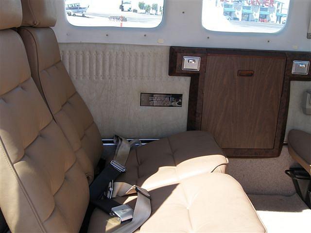 1979 BARON 58 Sarasota FL 34243 Photo #0079942A