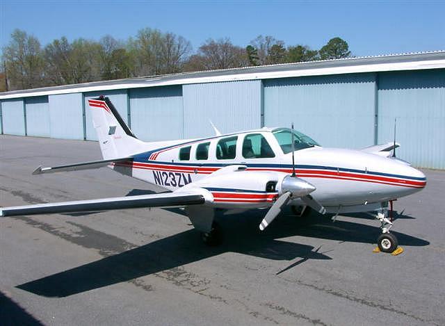 1996 BARON 58 Sarasota FL 34276 Photo #0080066G