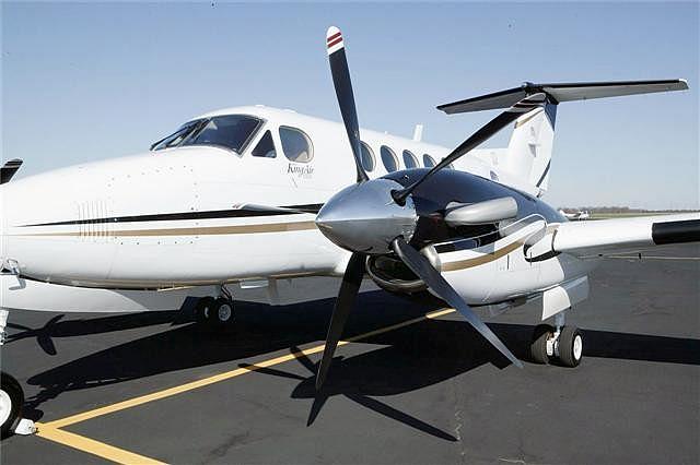 1983 KING AIR B200 Ft Worth TX 76106 Photo #0080143A