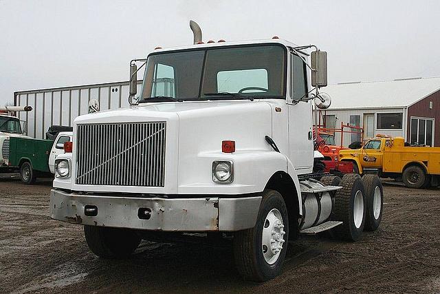 1991 WHITE/GMC WG64T Jackson Minnesota Photo #0080682A