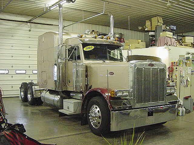 2004 PETERBILT 379EXHD Blasdell New York Photo #0080721A