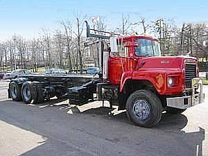 1989 MACK DM690S Broadview Heights Ohio Photo #0080742A