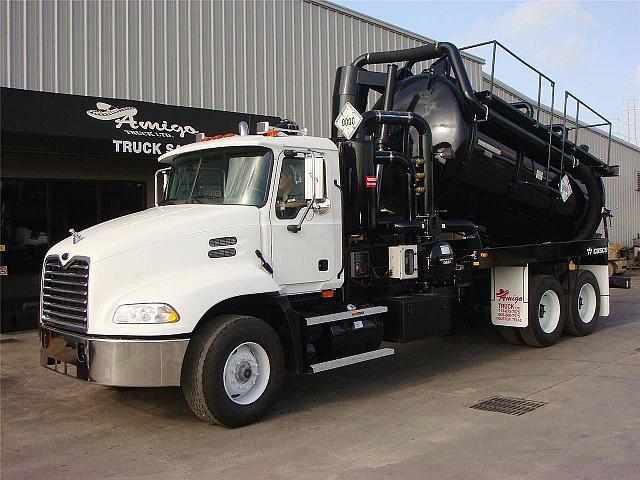 2004 MACK VISION CX613 Houston Texas Photo #0080787C