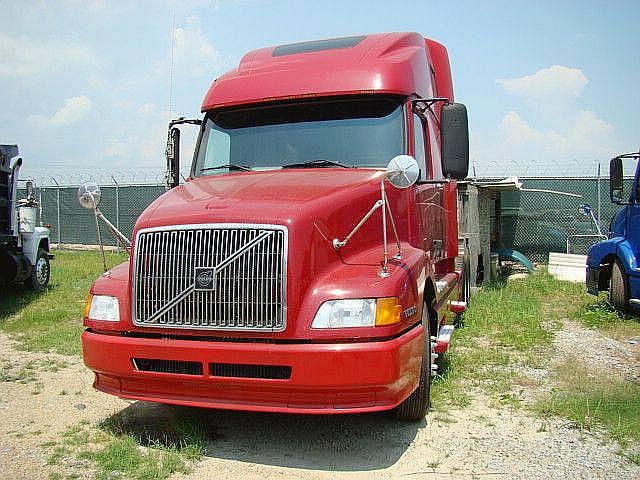 2002 VOLVO VNL64T660 Gulfport Mississippi Photo #0080789A