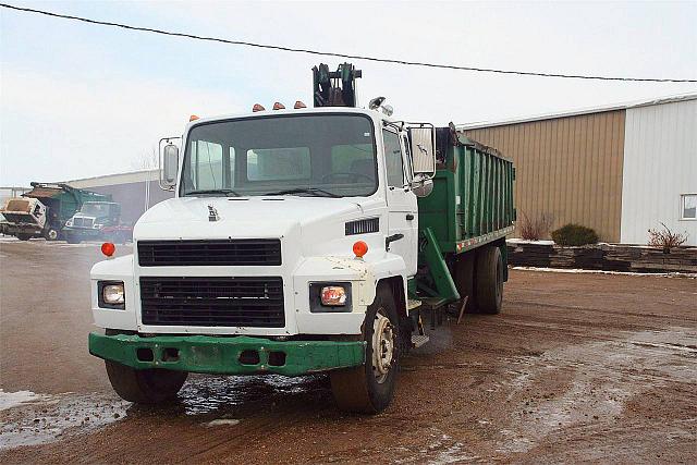 1996 MACK MIDLINER CS300P Jackson Minnesota Photo #0080872A